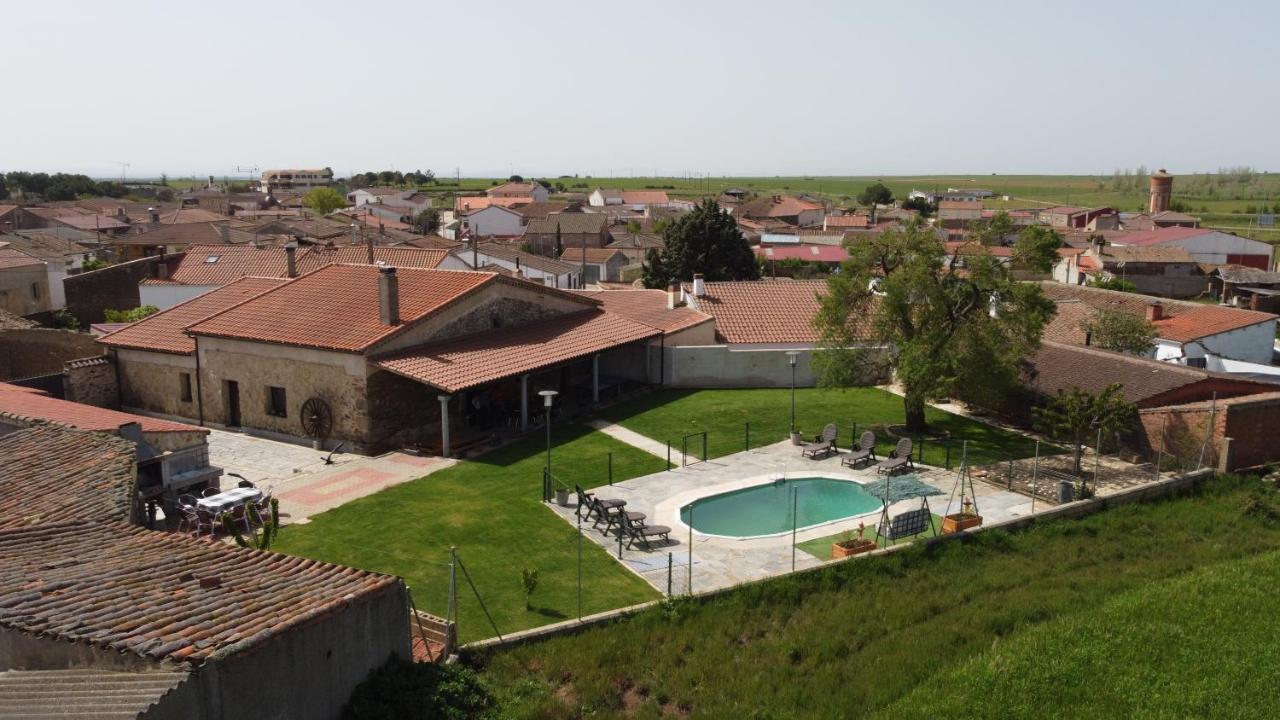 El Almendro Del Cura Villa Villarmayor  Buitenkant foto